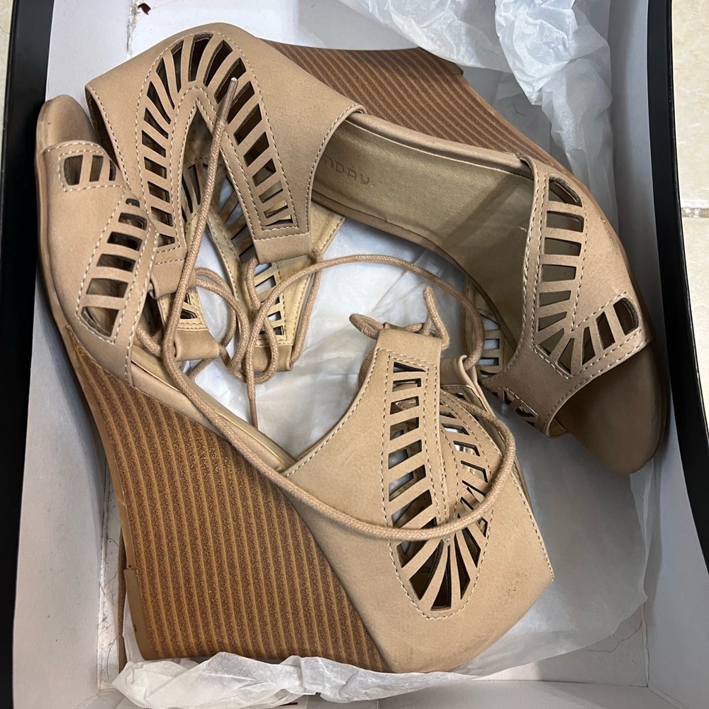 Women's Beige Wedge Sandals